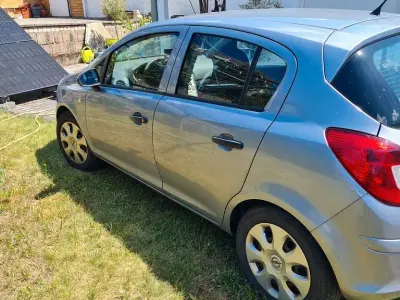 Gebraucht Opel Corsa Color Edition 75 PS (55 kW) 2010 Grau Kleinwagen