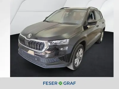 Gebraucht Skoda Karoq Selection 150 PS (110 kW) 2025 Blackmagicperleffekt SUV