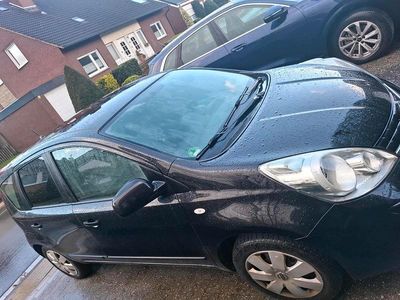 Begagnad Nissan Note 90 HK (66 kW) 2010 Svart Halvkombi