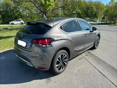 Gebraucht DS Automobiles DS4 131 PS (96 kW) 2016 Grau Limousine