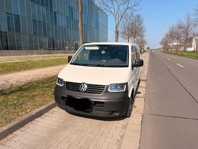 Gebraucht VW T5 131 PS (96 kW) 2009 Weiß Van