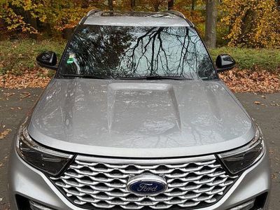 Silber Gebraucht 2021 Ford Explorer Platinum SUV | 45.900 € (Fairer Preis)