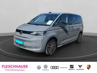 Usata VW Multivan Basis 136 CV (100 kW) 2023 Grigio Monovolume