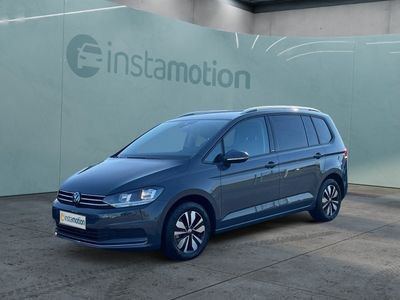Grau Gebraucht 2024 VW Touran S Van / Kleinbus | 33.931 € (Fairer Preis)