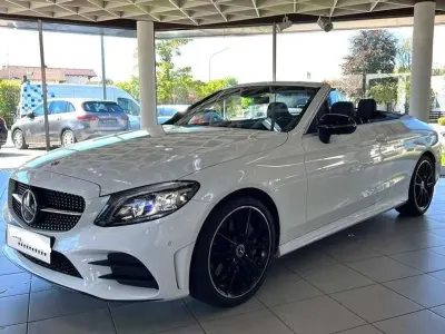 Gebraucht Mercedes C300 AMG line 258 PS (189 kW) 2022 Weiß Cabrio