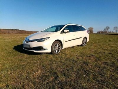 Gebraucht Toyota Auris Sport 116 PS (85 kW) 2016 Weiß Kombi