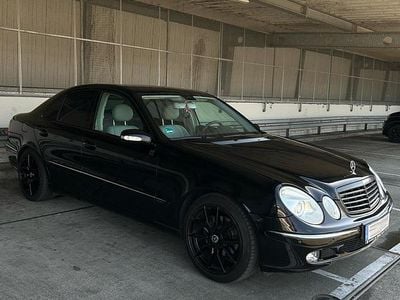 Mercedes E240