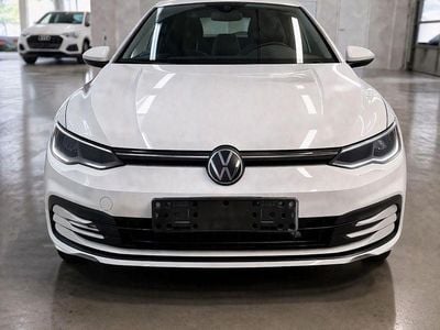 Gebraucht VW Golf VII Life 150 PS (110 kW) 2020 Limousine