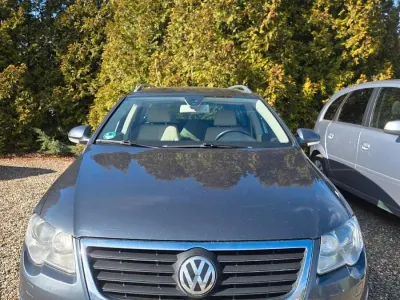 Usata VW Passat 140 CV (102 kW) 2009 Grigio Station wagon