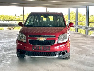 Gebraucht Chevrolet Orlando 141 PS (103 kW) 2012 Rot Van / Kleinbus