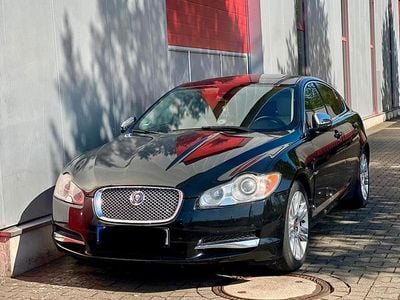 Usata Jaguar XF Luxury 275 CV (202 kW) 2010 Nero Berlina