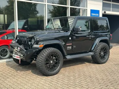 Gebraucht Jeep Wrangler Unlimited Sahara 200 PS (147 kW) 2018 Schwarz SUV