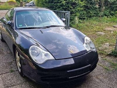Porsche 911 Carrera