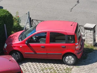 Gebraucht Fiat Panda 50 PS (36 kW) 2009 Rot Kleinwagen