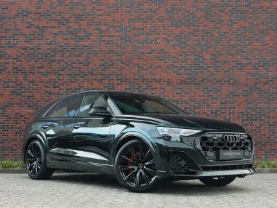 Neu Audi Q8 Competition 489 PS (359 kW) 2026 Grün SUV