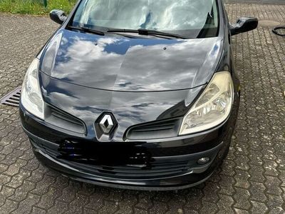 gebraucht Renault Clio III 1,2 Dynamique