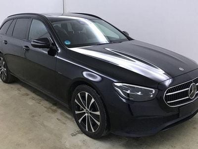 Gebraucht Mercedes E300 Avantgarde 306 PS (225 kW) 2020 Schwarz Limousine