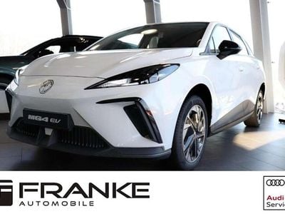 Neu MG MG4 EV 125 kW (170 PS) 2025 Dover white (weiß) Kleinwagen