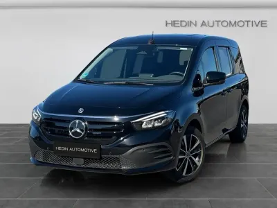 Gebraucht Mercedes EQT200 89 kW (122 PS) 2024 Schwarz Van / Kleinbus
