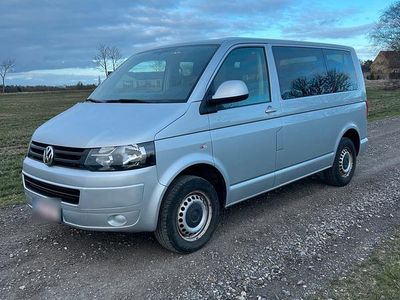Gebraucht VW T5 140 PS (102 kW) 2015 Silber Van