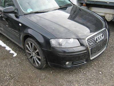 Gebraucht Audi A3 Ambition 140 PS (102 kW) 2005 Schwarz Kleinwagen