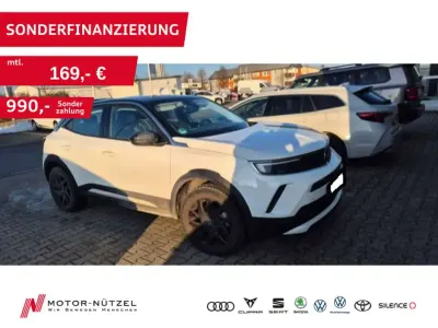 Używany Opel Mokka-e Edition 100 kW (136 KM) 2022 Biały SUV