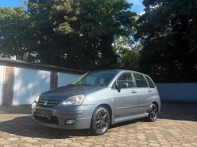Suzuki Liana