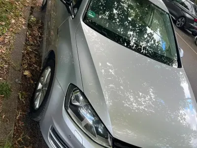 Gebraucht VW Golf VII LOUNGE 110 PS (80 kW) 2015 Silber Kleinwagen