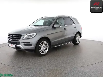 Gebraucht Mercedes ML350 258 PS (189 kW) 2015 Palladiumsilber SUV