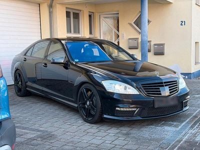 Gebraucht Mercedes S63 AMG AMG 571 PS (419 kW) 2011 Schwarz Limousine
