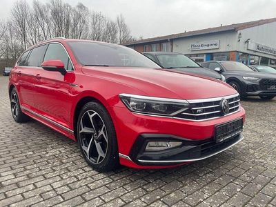 Second-hand VW Passat R-line 200 CP (147 kW) 2022 Roșu Break