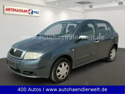 Używany Skoda Fabia 75 KM (55 kW) 2007 Szary Sedan/Limuzyna