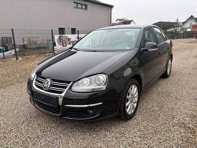 Gebraucht VW Jetta Sportline 140 PS (102 kW) 2010 Schwarz Limousine