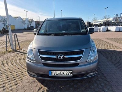 Gebraucht Hyundai H-1 110 PS (80 kW) 2011 Grau Van / Kleinbus