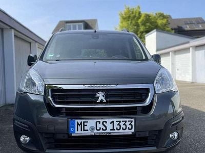 Second-hand Peugeot Partner Allure 110 CP (80 kW) 2016 Gri Monovolum