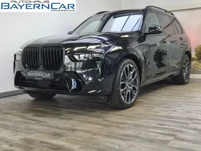 Gebraucht BMW X7 M Sport 352 PS (258 kW) 2026 (0475) saphirschwarz metallic SUV