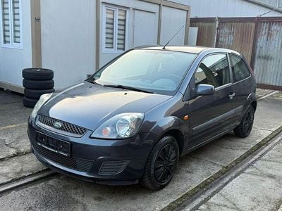 Gebraucht Ford Fiesta 80 PS (58 kW) 2008 Grau Kleinwagen