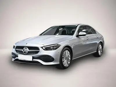 Gebraucht Mercedes C200 204 PS (150 kW) 2024 Manufacturer Limousine