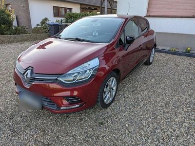 Gebraucht Renault Clio IV LIMITED 73 PS (53 kW) 2018 Rot Kleinwagen