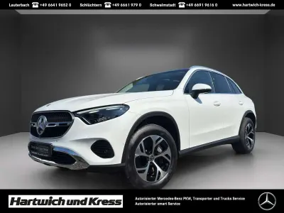 Używany Mercedes GLC300e Avantgarde 197 KM (144 kW) 2024 Biały SUV