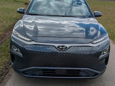 Gebraucht Hyundai Kona Advantage 100 kW (136 PS) 2020 Grau SUV