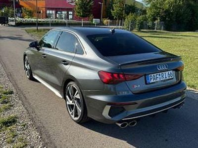 Gebraucht Audi S3 Ambiente 310 PS (228 kW) 2021 Grau Limousine