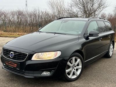 Gebraucht Volvo V70 Linje Svart 120 PS (88 kW) 2015 Schwarz Kombi