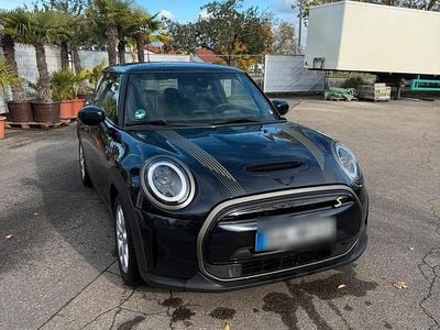 Gebraucht Mini Cooper SE Resolute Edition 135 kW (184 PS) 2023 Schwarz Kleinwagen