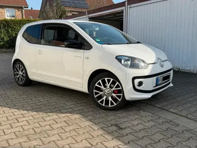 Gebraucht VW up! Groove 75 PS (55 kW) 2014 Weiß Kleinwagen