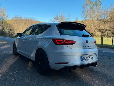 Gebraucht Seat Leon CUPRA 300 PS (220 kW) 2018 Weiß Limousine