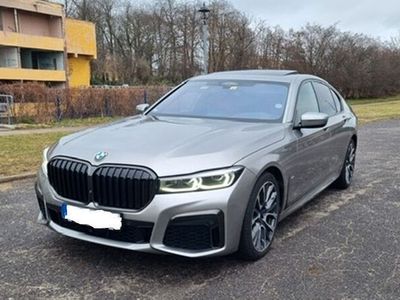 gebraucht BMW 730 d xDrive -M-Sport/HeadUp/Sitzbelüftung