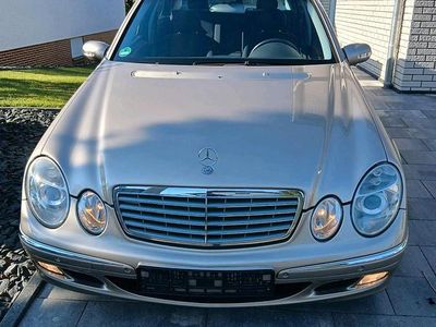 Mercedes E240