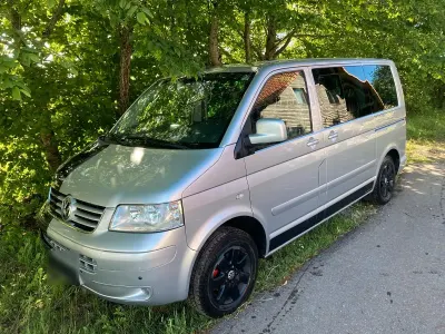 Gebraucht VW Multivan 131 PS (96 kW) 2004 Silber Van / Kleinbus