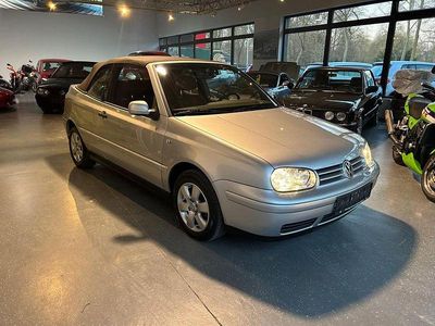 Silber Gebraucht 2001 VW Golf Cabriolet Cabrio | 3.750 € (Fairer Preis)